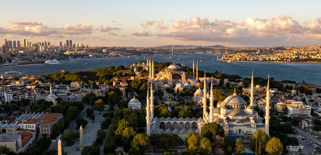 Aerial view of Istanbul's historic peninsula and modern skyline across the Bosphorus